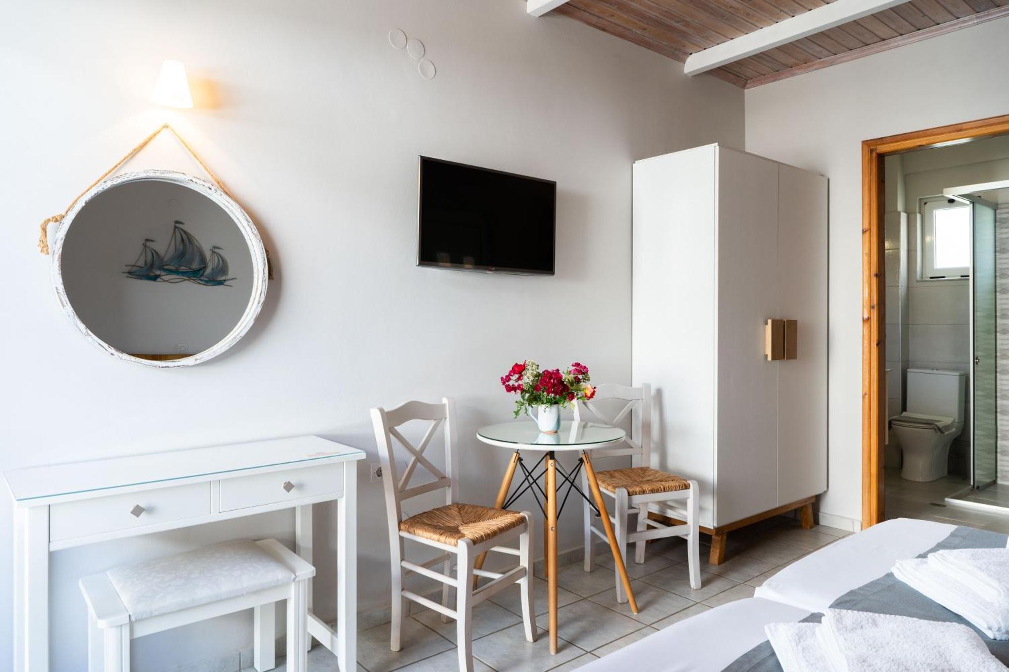 Medousa Studio & Apartments بلاكاس المظهر الخارجي الصورة